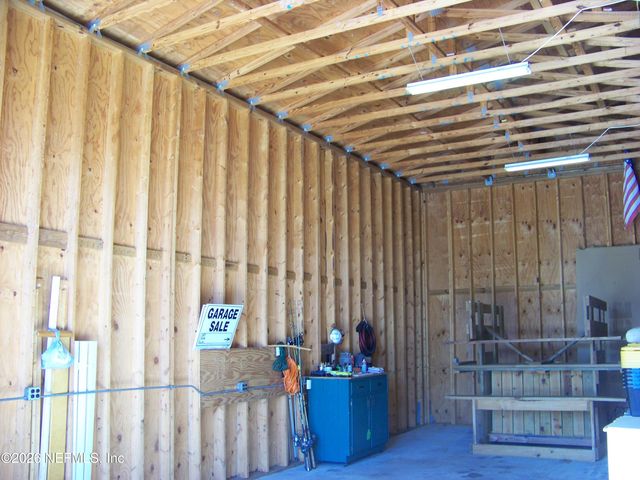 105 LAKE COMO Drive, Pomona Park, FL 32181