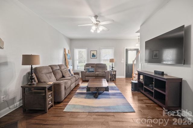 408 Mooreland Drive NE, Conover, NC 28613