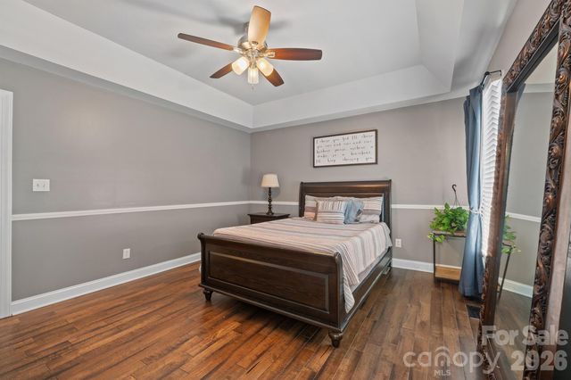 408 Mooreland Drive NE, Conover, NC 28613