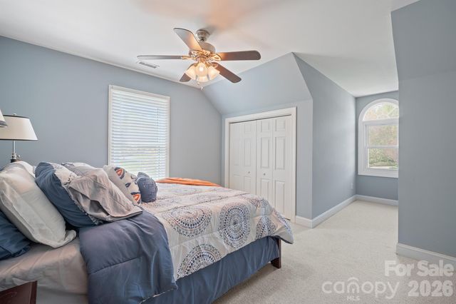 408 Mooreland Drive NE, Conover, NC 28613