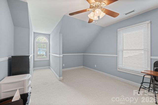 408 Mooreland Drive NE, Conover, NC 28613