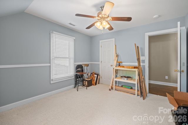 408 Mooreland Drive NE, Conover, NC 28613