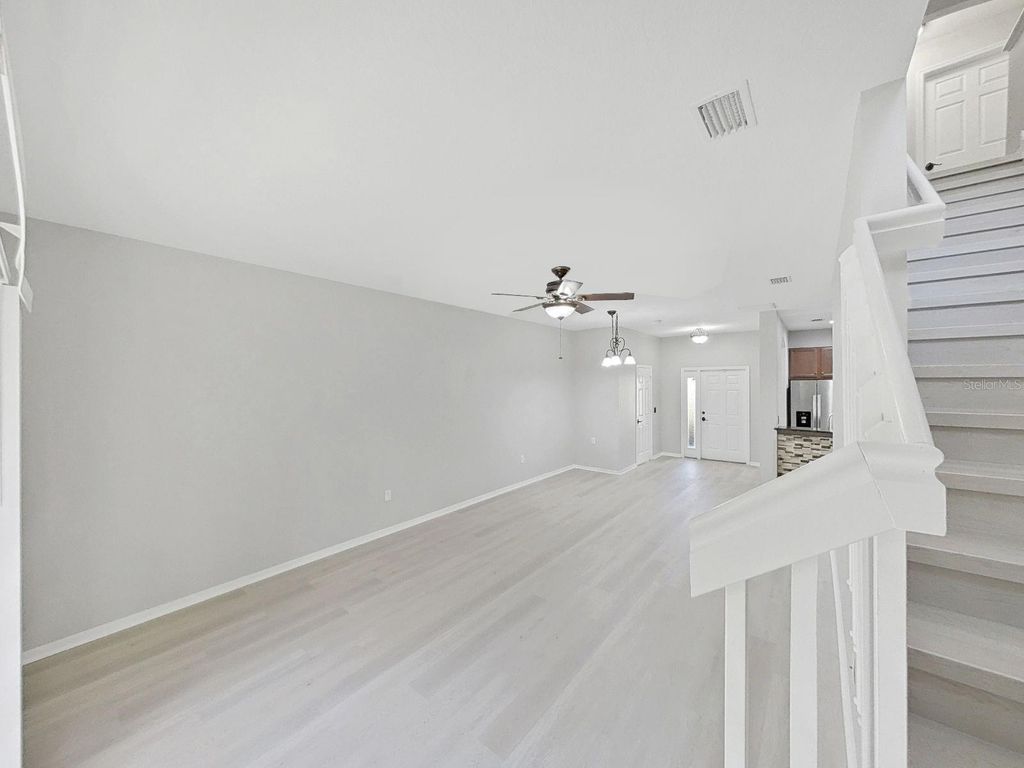 Image 8 of property listing at 20119 WEEPING LAUREL PLACE, Tampa, FL 33647