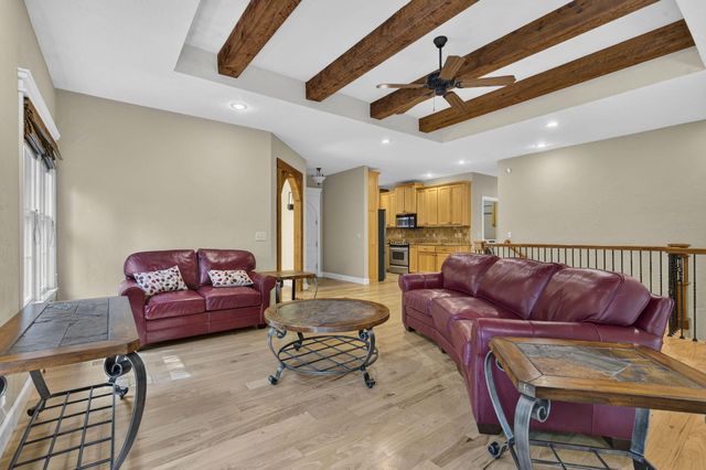 5079 E Farm Road 122, Springfield, MO 65802