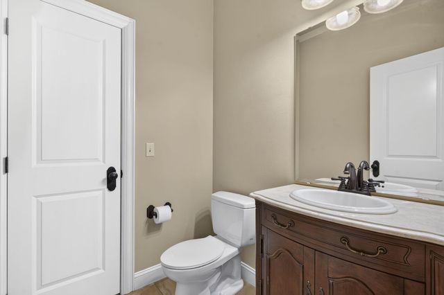 5079 E Farm Road 122, Springfield, MO 65802