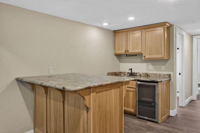5079 E Farm Road 122, Springfield, MO 65802