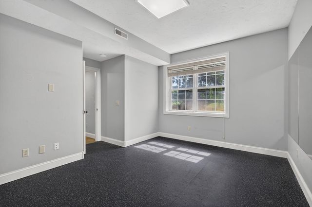 5079 E Farm Road 122, Springfield, MO 65802
