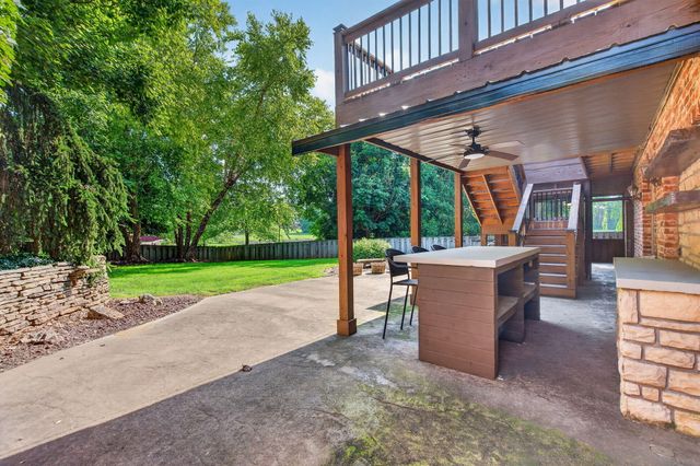 5079 E Farm Road 122, Springfield, MO 65802