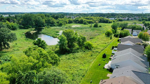 12598 Wedgemere Drive, Huntley, IL 60142