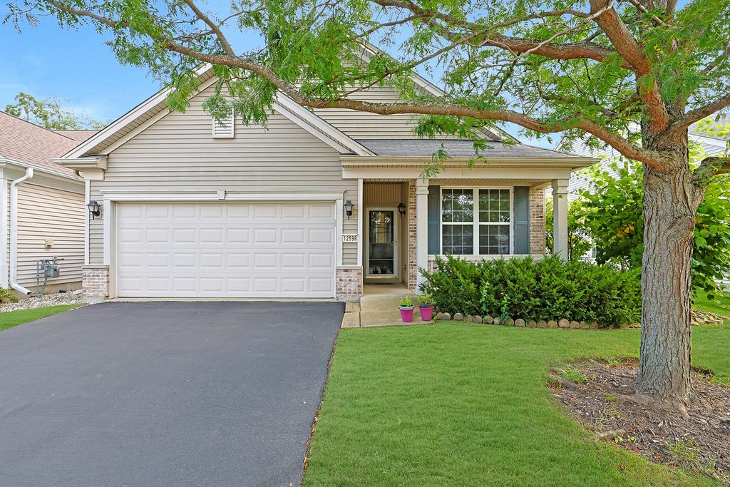 12598 Wedgemere Drive, Huntley, IL 60142