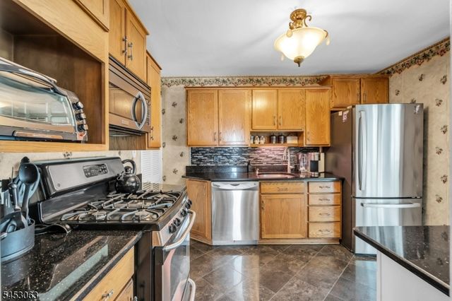 259 Chestnut St, Bound Brook Boro, NJ 08805