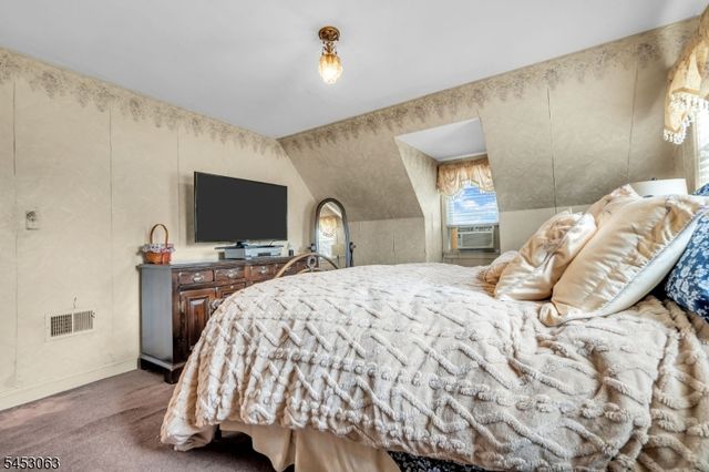 259 Chestnut St, Bound Brook Boro, NJ 08805