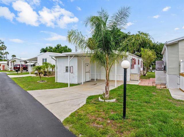 8320 RIVERSIDE DRIVE 99, Punta Gorda, FL 33982