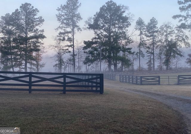 919 Arnold Bottoms Road, Comer, GA 30629