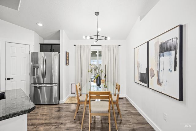 3280 S Capistrano Ave, Boise, ID 83705