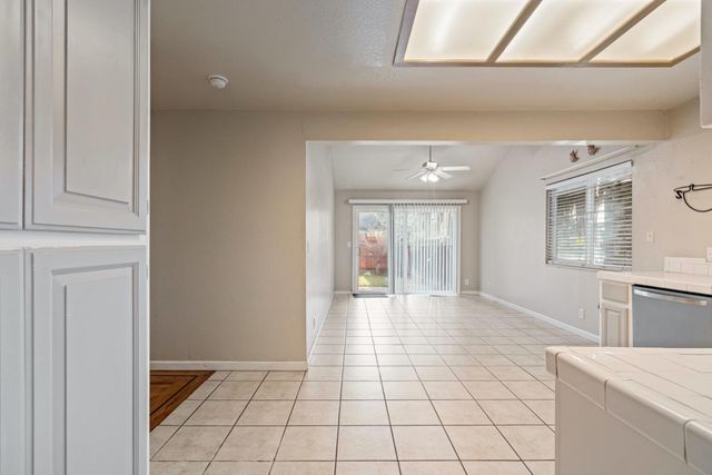 1005 Cherry Court, Hollister, CA 95023