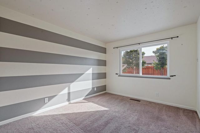 1005 Cherry Court, Hollister, CA 95023