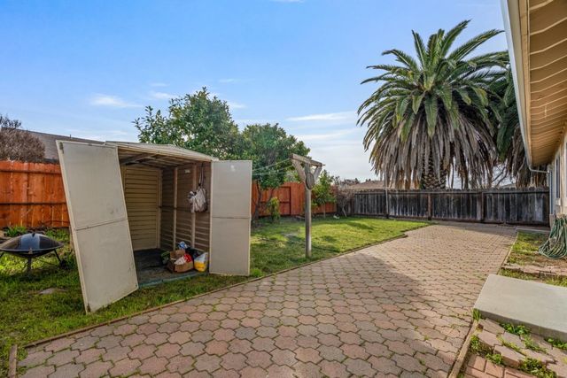 1005 Cherry Court, Hollister, CA 95023