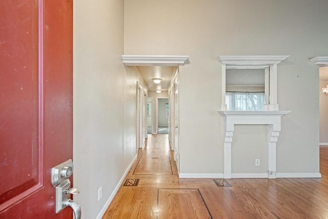 1005 Cherry Court, Hollister, CA 95023