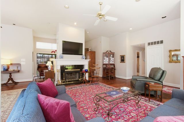 2614 Rockport Circle, Garland, TX 75044