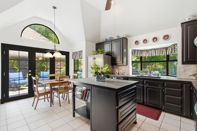 2614 Rockport Circle, Garland, TX 75044