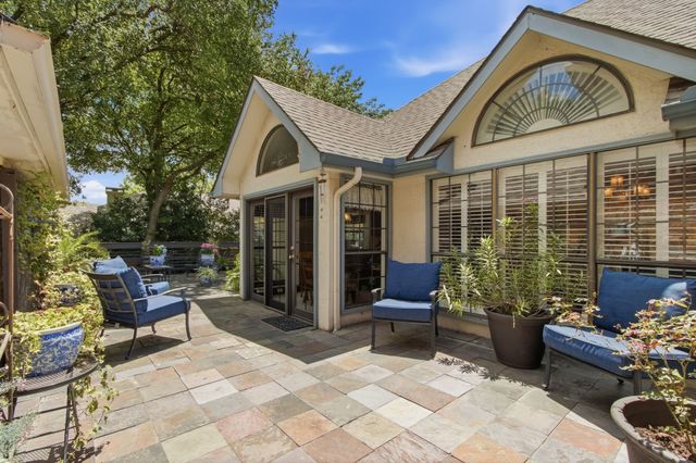 2614 Rockport Circle, Garland, TX 75044