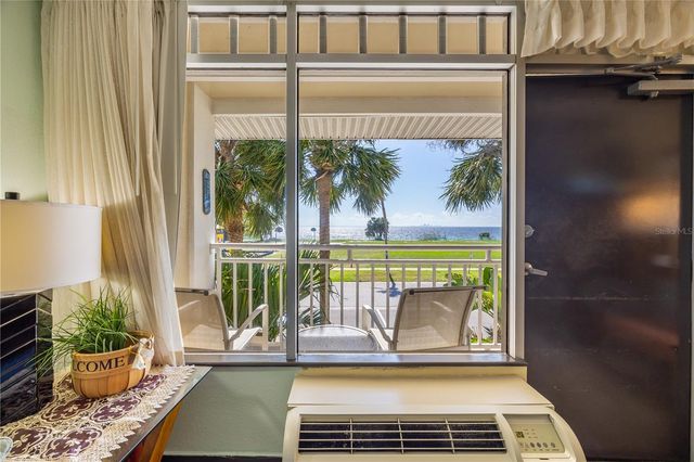 611 DESTINY DRIVE 204, Ruskin, FL 33570