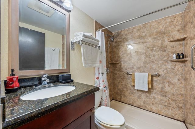 611 DESTINY DRIVE 204, Ruskin, FL 33570