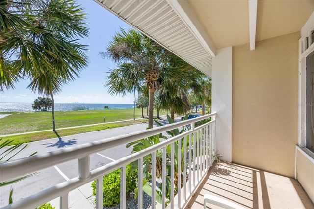 611 DESTINY DRIVE 204, Ruskin, FL 33570