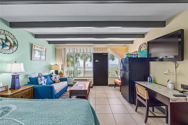 611 DESTINY DRIVE 204, Ruskin, FL 33570