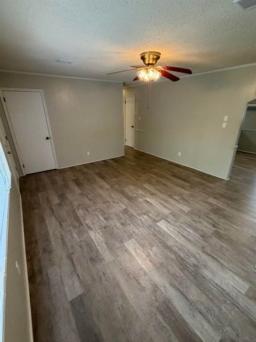 6111 Melvin Dr, Spartanburg, SC 29303