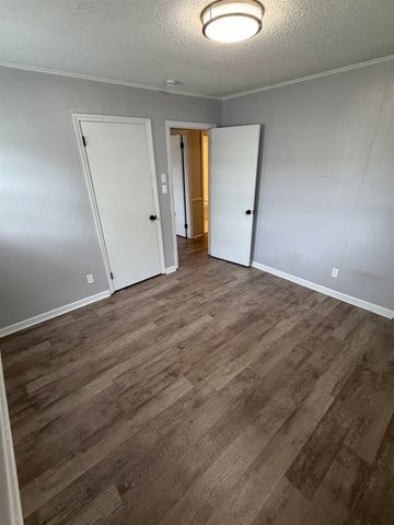 6111 Melvin Dr, Spartanburg, SC 29303