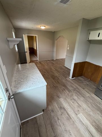 6111 Melvin Dr, Spartanburg, SC 29303