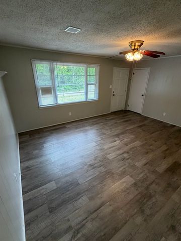 6111 Melvin Dr, Spartanburg, SC 29303