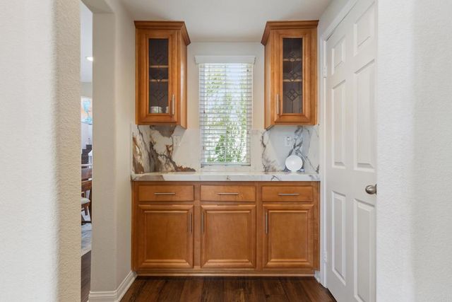 2152 Rocky Point Way, San Marcos, CA 92078