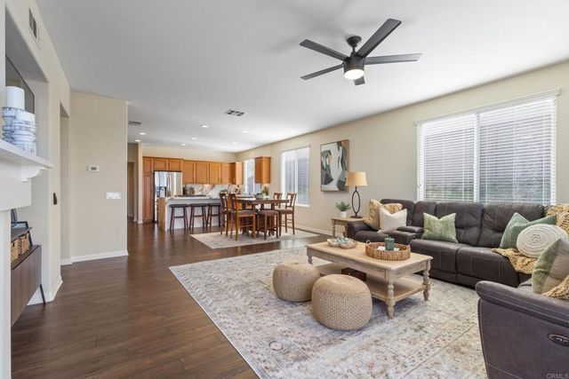 2152 Rocky Point Way, San Marcos, CA 92078