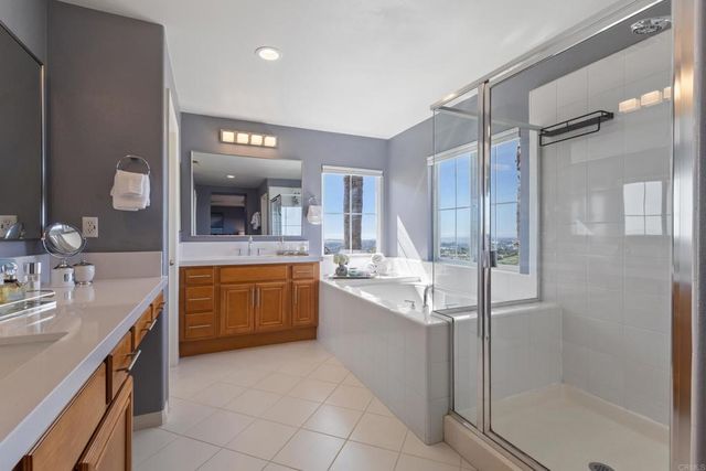 2152 Rocky Point Way, San Marcos, CA 92078