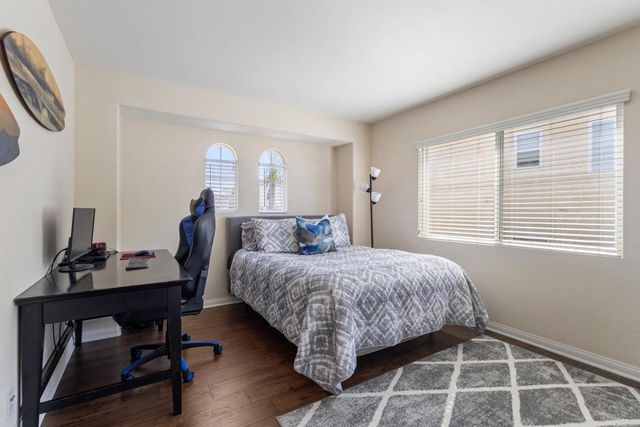 2152 Rocky Point Way, San Marcos, CA 92078