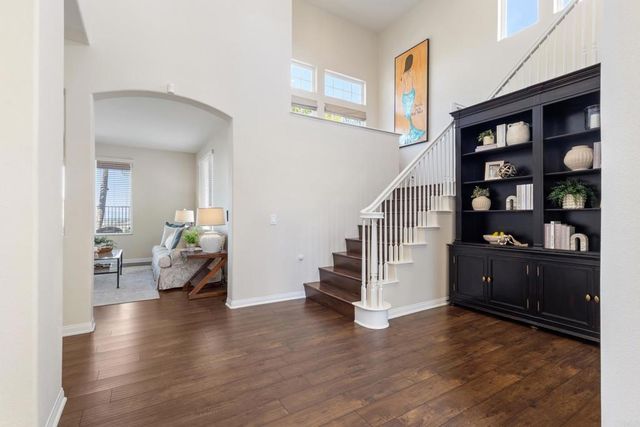 2152 Rocky Point Way, San Marcos, CA 92078