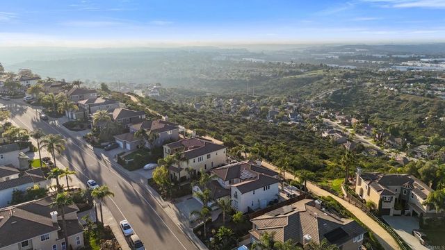 2152 Rocky Point Way, San Marcos, CA 92078