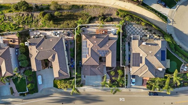2152 Rocky Point Way, San Marcos, CA 92078