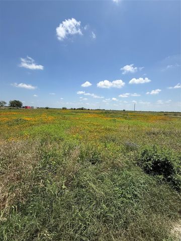 1993 Fm 2761, Cat Spring, TX 78933