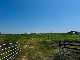 1993 Fm 2761, Cat Spring, TX 78933