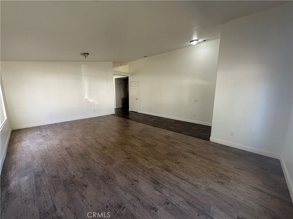 Image 5 of property listing at 37280 Huckaby Lane, Murrieta, CA 92562