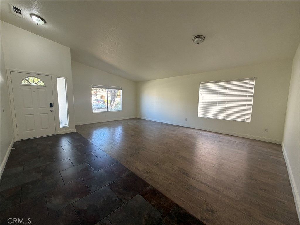 Image 7 of property listing at 37280 Huckaby Lane, Murrieta, CA 92562