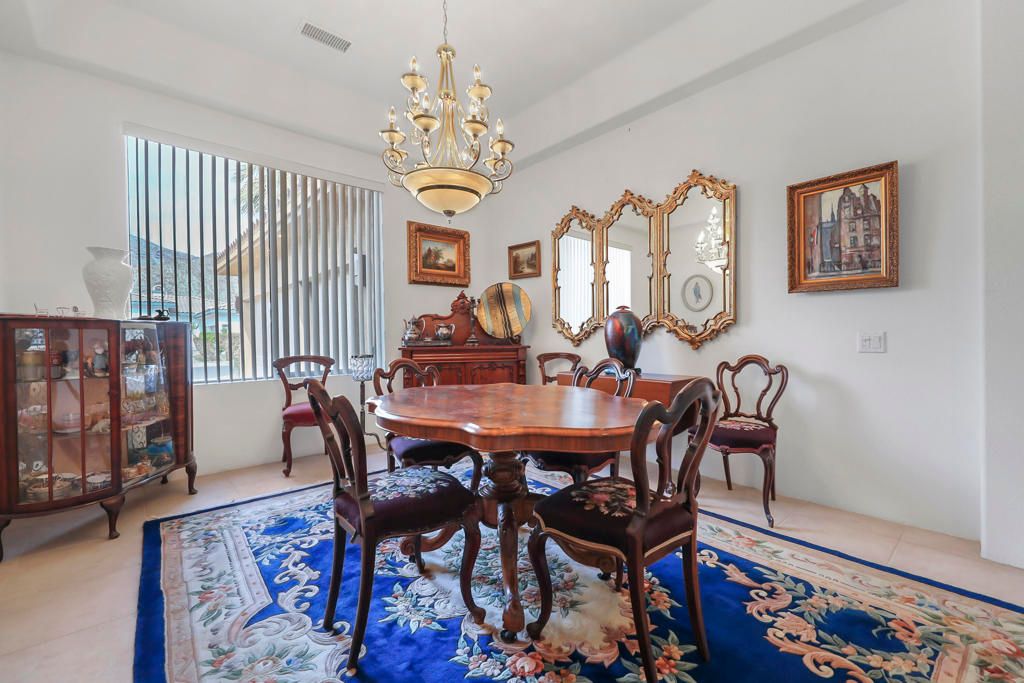 Image 13 of property listing at 47760 Via Montana, La Quinta, CA 92253