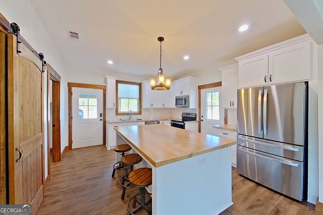 4701 Riggins Road, Blackshear, GA 31516