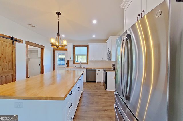 4701 Riggins Road, Blackshear, GA 31516