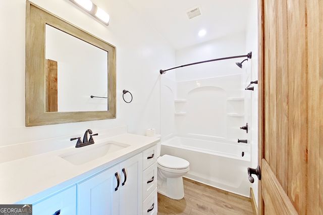 4701 Riggins Road, Blackshear, GA 31516