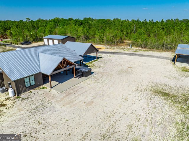 4701 Riggins Road, Blackshear, GA 31516